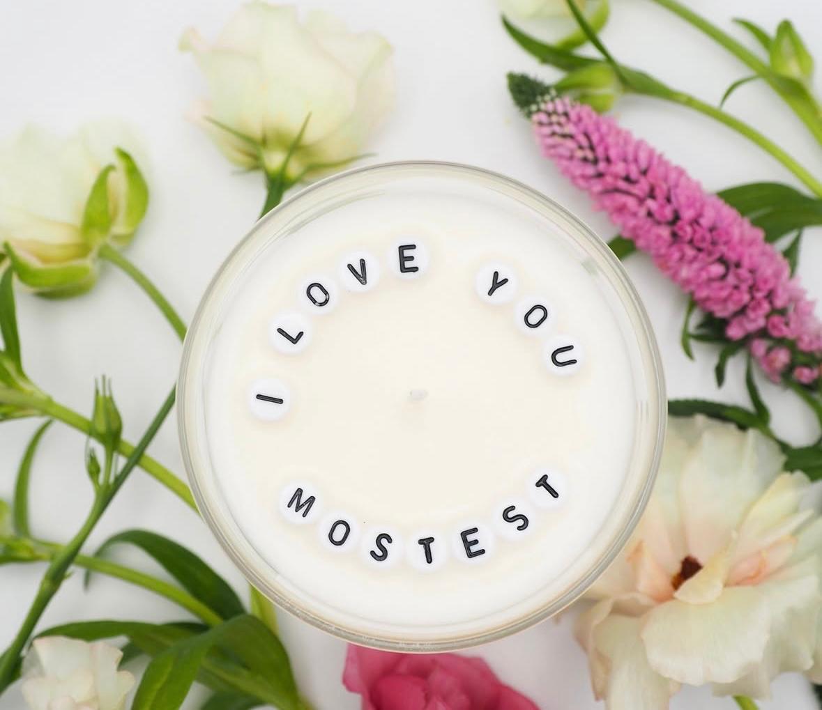 A Mother’s Glow – The Custom Message Candle for Mom