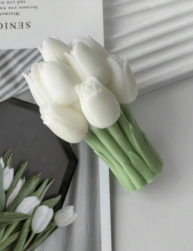 Tulip Bloom Scented Candle