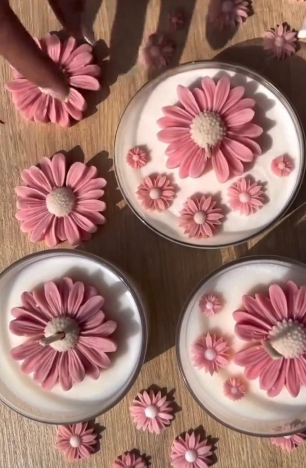 Floral Whisper – The Blossom-Inspired Candle