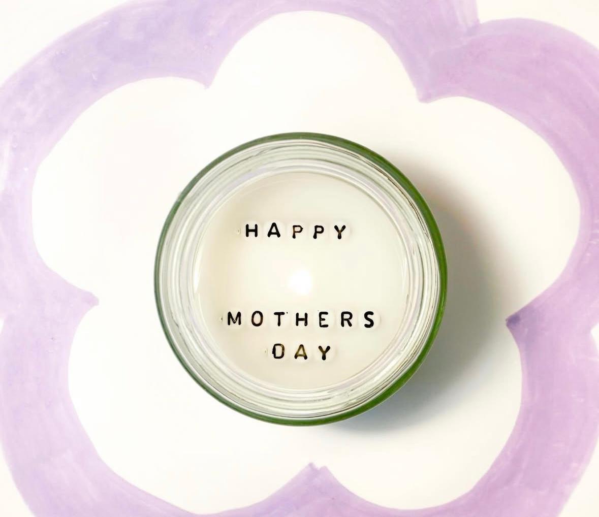 A Mother’s Glow – The Custom Message Candle for Mom