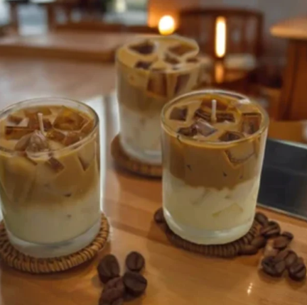 Iced Latte Luxe – The Coffee Swirl Candle