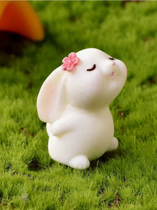 Bunny Blush – The Playfully Poised Bunny Candle